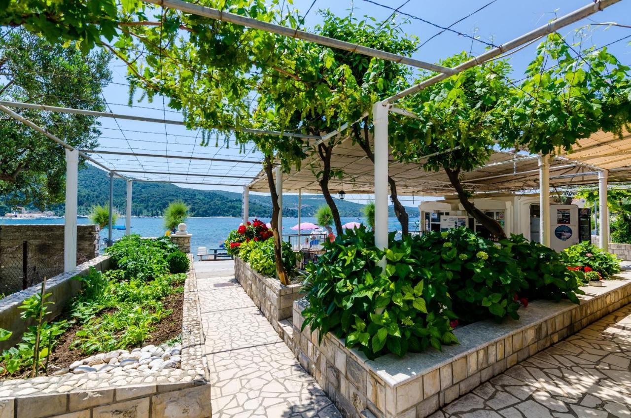 Apartments And Rooms By The Sea Slano, Dubrovnik - 8737 Exterior photo